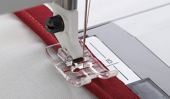 Прозрачная лапка для вшивания канта  4130971-45