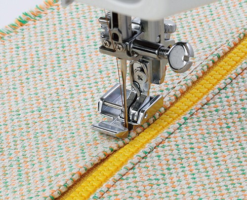 Лапка для молнии Janome