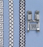 Лапка с 9 отверстиями для пришивания шнуров 820608-096