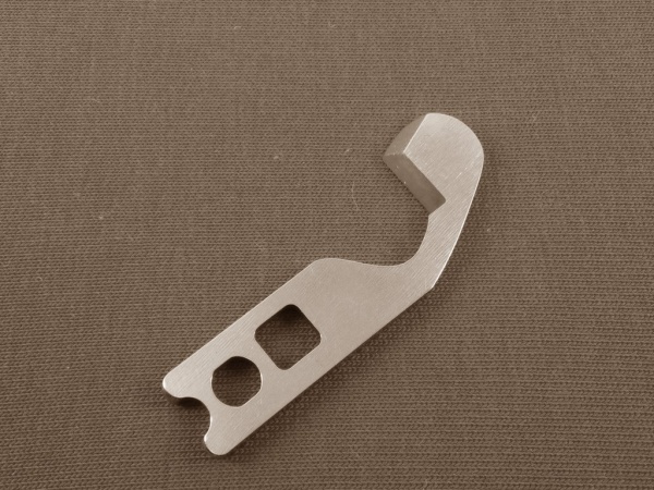 Нож верхний для оверлоков Janome ML 205, 714, Harmony 9002D, T-34, T-72