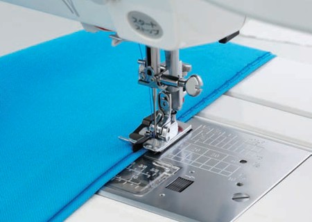 Лапка для потайной подгибки