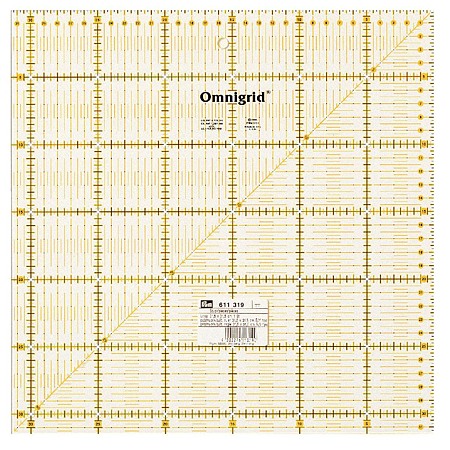 Линейка универсальная для пэчворка  31,5х31,5см