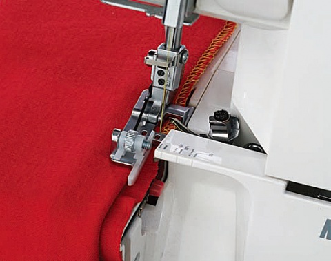 Лапка для невидимой подгибки 200-203-104 (202-040-004)